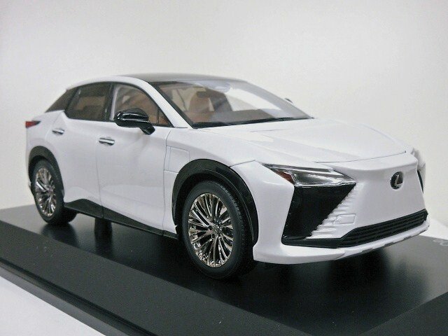楽天市場】☆New☆ LEXUS特注 1/18 レクサス RZ 450e (ソニック