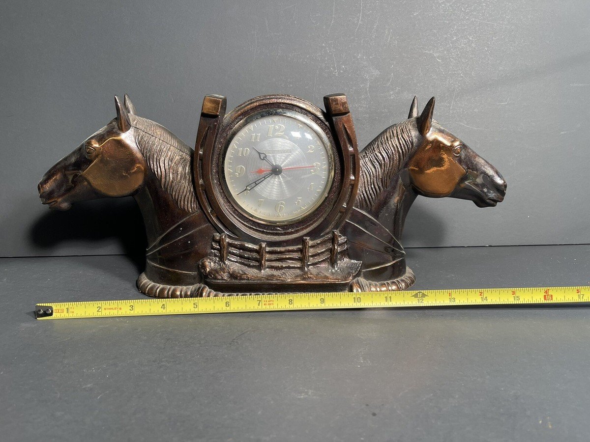 HOURGLASS マーブルチークパレット horse The Most Coveted HOURGLASS