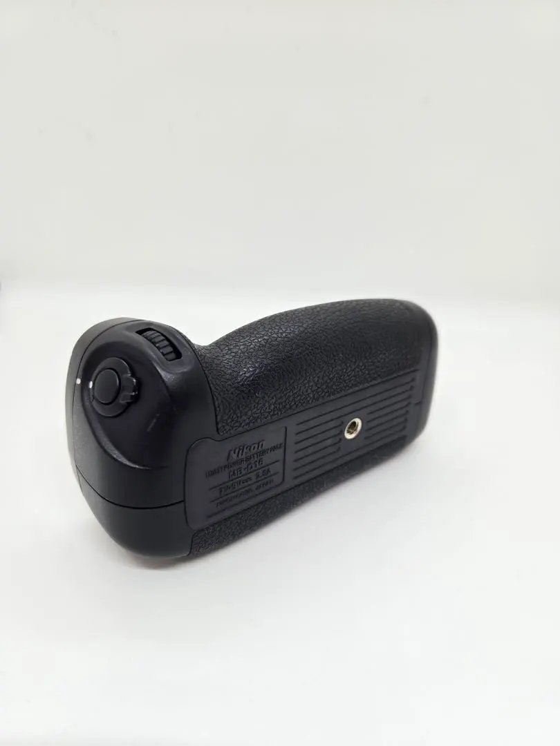 2026年最新】ニコンd750 mb-d16の人気アイテム - メルカリ