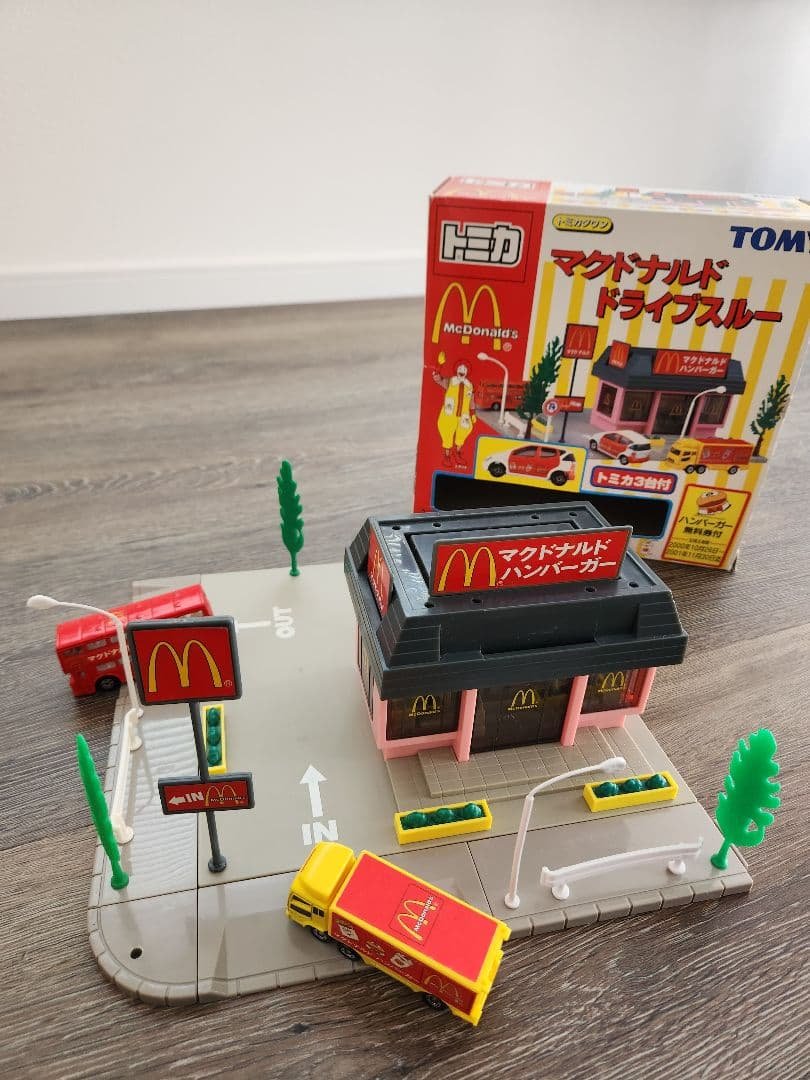 超レア品♡大人気♡夢を叶えた女性♡ハローキティぬいぐるみ黒ドレス