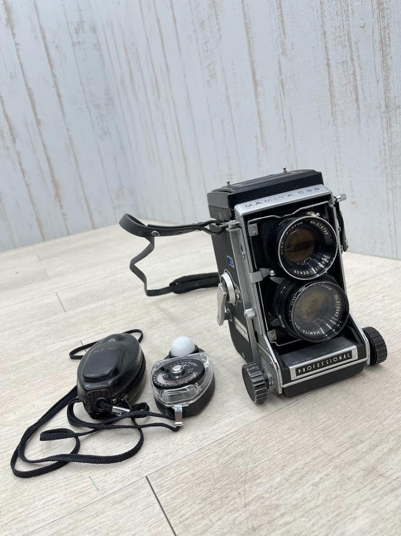 MAMIYA C33 2眼レフカメラ プロフェッショナル SEKONIC 露出計 入荷情報】中判カメラの掘り出し物が続々入荷！今度はマミヤの人気